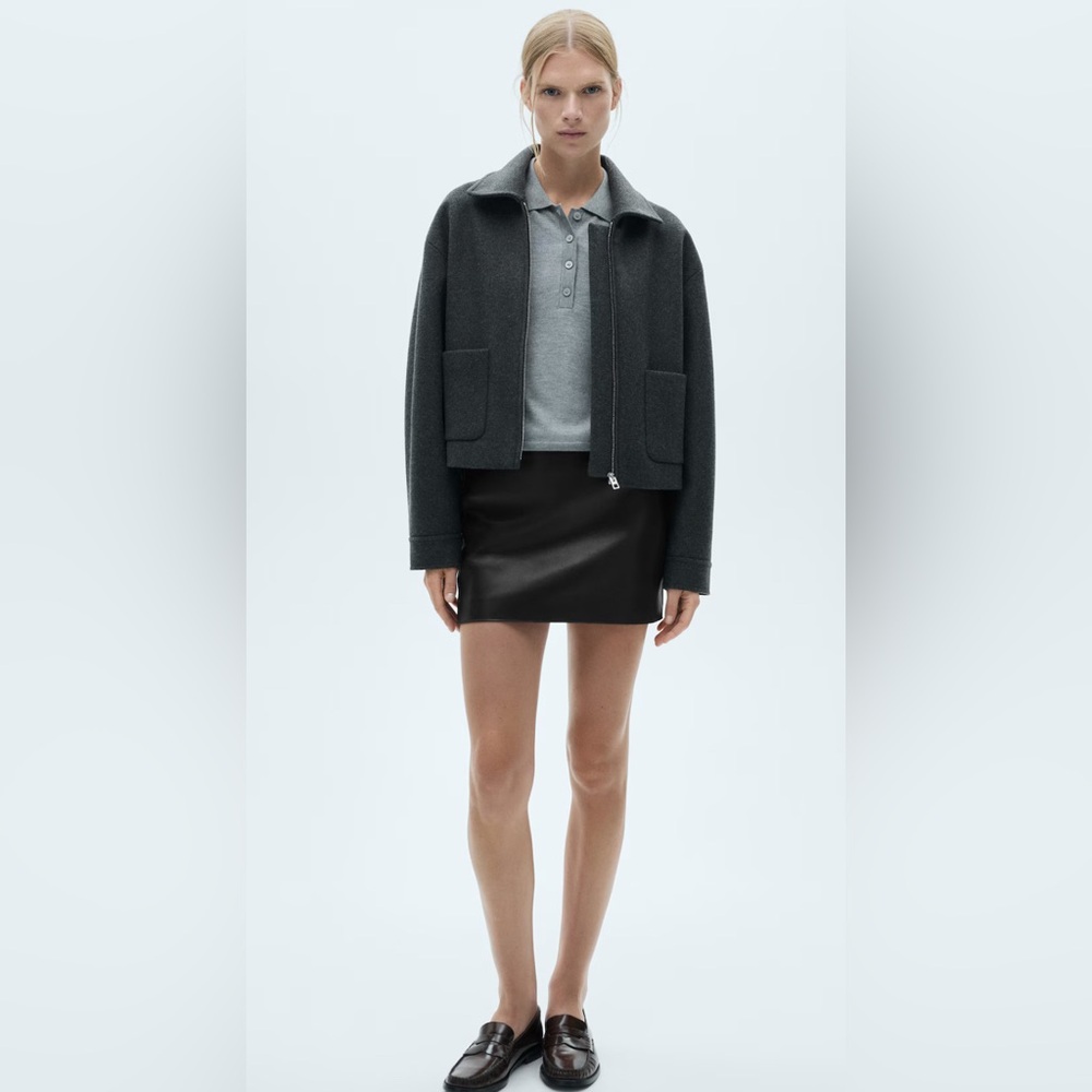 NWT MANGO FAUX-LEATHER MINI-SKIRT BLACK SIZE 4